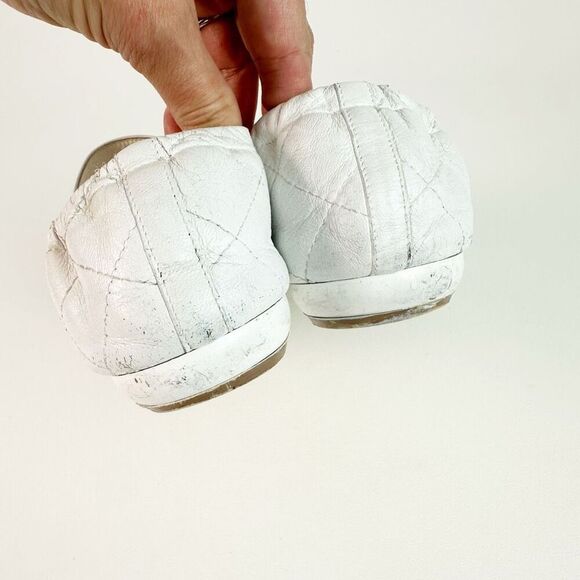 CHANEL White Cambon Maryjane Ballet Flat US 10.5 CC Logo Leather Shoes Round Toe - Picture 9 of 11